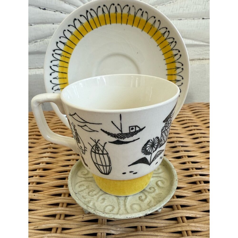 VTG MCM Norway Stavangerflint Fishing Village Coffee/Tea cup And Saucer Yellow